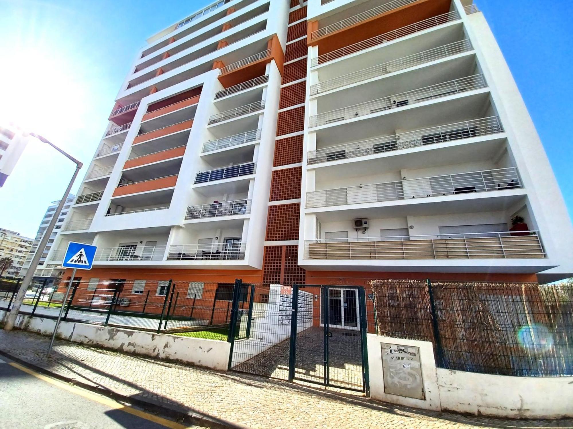 Edificio Lumina Sunshine Beach Apartment Portimão Extérieur photo