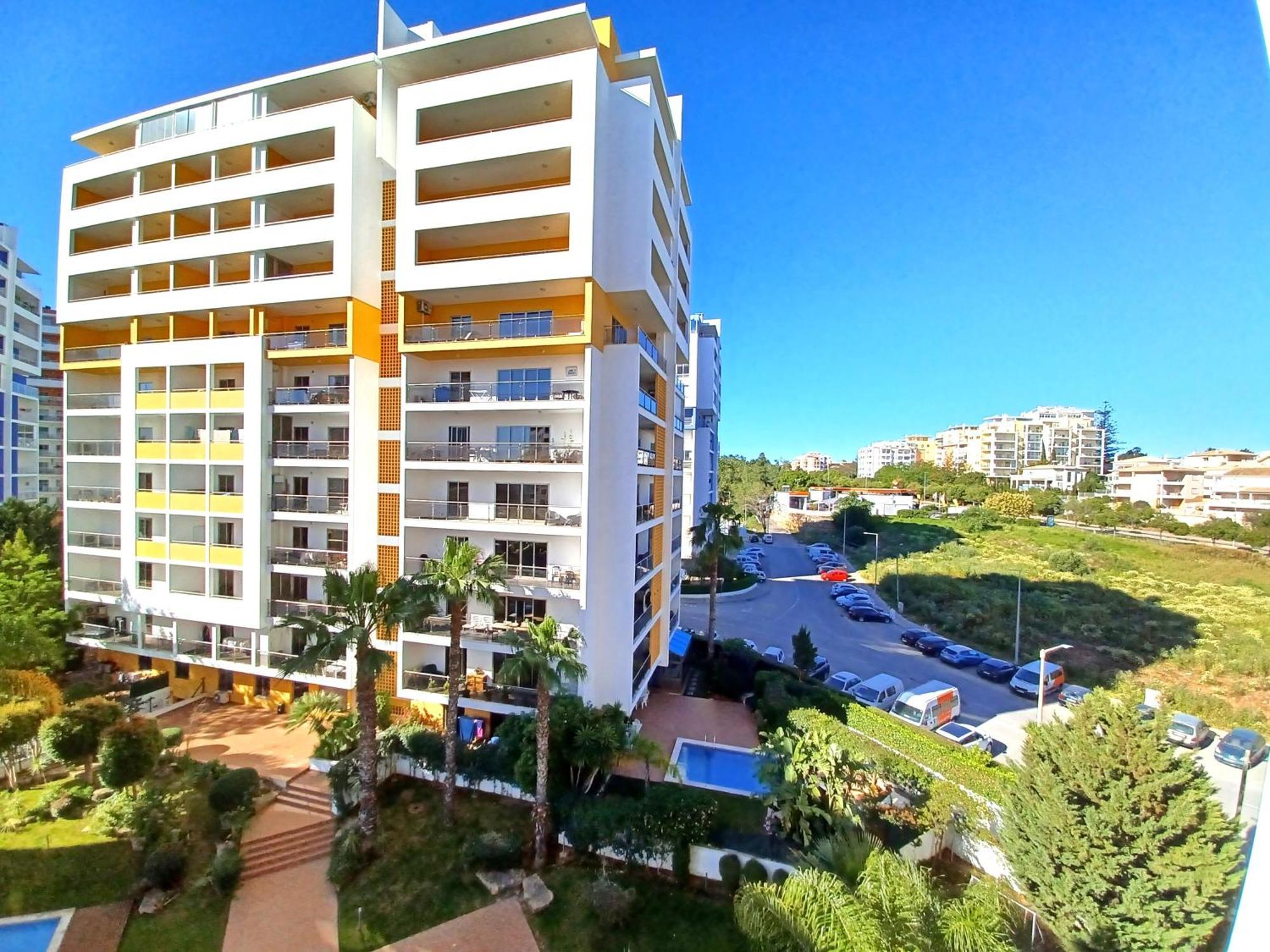 Edificio Lumina Sunshine Beach Apartment Portimão Extérieur photo